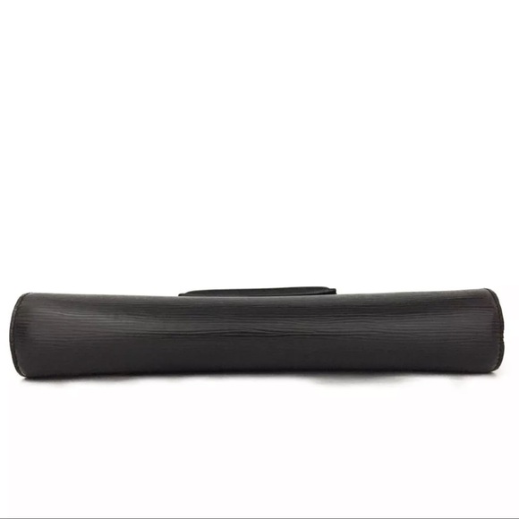 Authentic LOUIS VUITTON Chaillot Black Epi Leather Clutch Bag - Picture 8 of 14